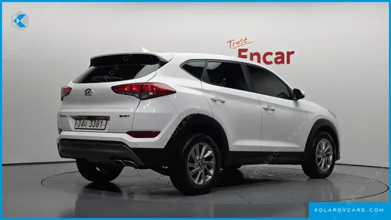 HYUNDAI TUCSON DIESEL 2.0 2WD