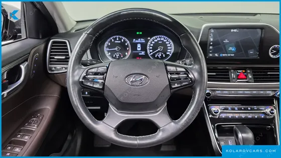 HYUNDAI GRANDEUR 2.4 PREMIUM
