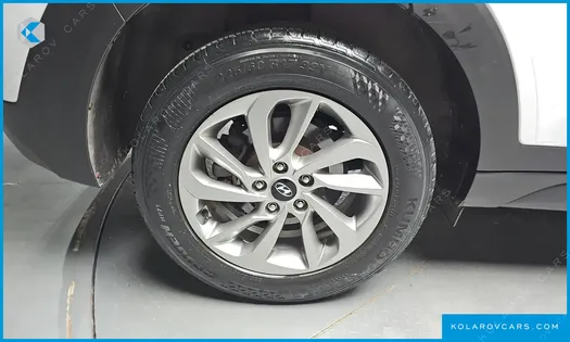 HYUNDAI TUCSON DIESEL 1.7 2WD