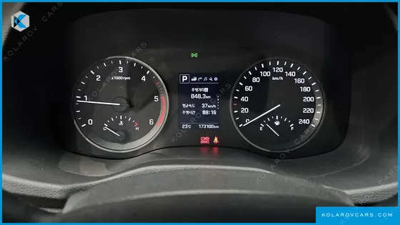 HYUNDAI TUCSON DIESEL 1.7 2WD