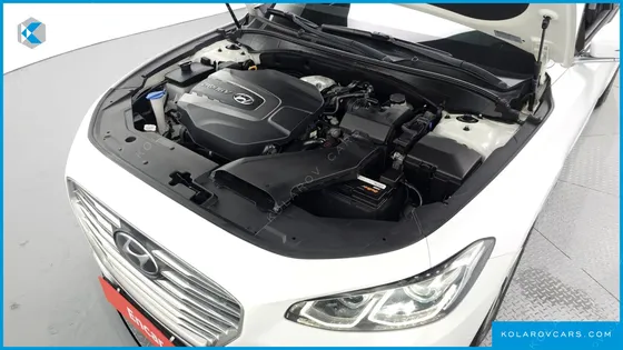HYUNDAI GRANDEUR 2.2 DIESEL PREMIUM
