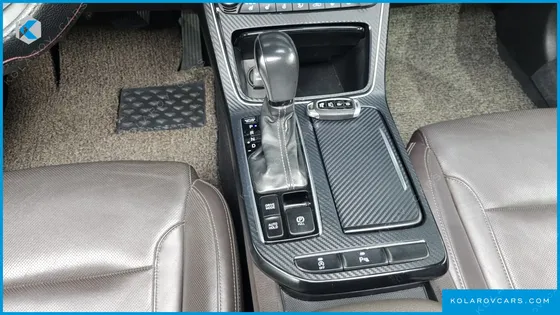 HYUNDAI GRANDEUR 2.2 DIESEL PREMIUM