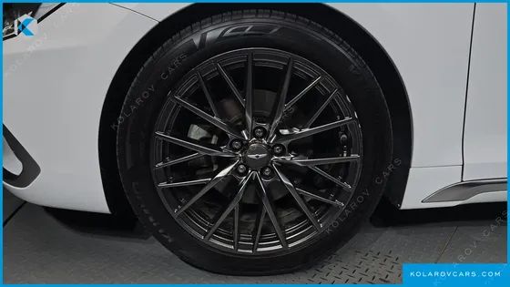 HYUNDAI GRANDEUR 2.2 DIESEL PREMIUM