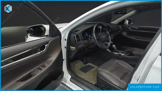 HYUNDAI GRANDEUR 2.2 DIESEL PREMIUM