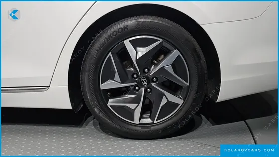 HYUNDAI GRANDEUR 3.0 EXCLUSIVE