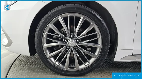 HYUNDAI GRANDEUR 3.0 EXCLUSIVE