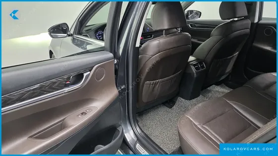 HYUNDAI GRANDEUR 2.4 PREMIUM
