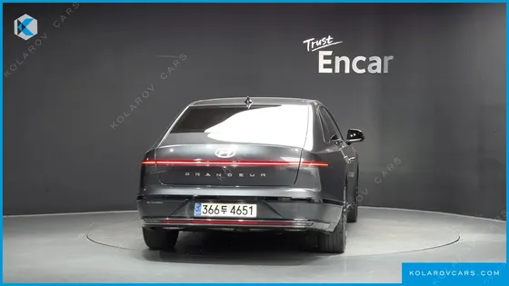 HYUNDAI GRANDEUR CALLIGRAPHY
