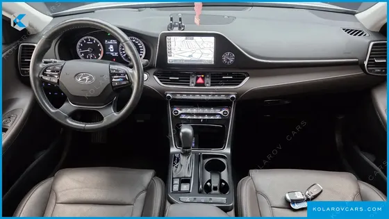 HYUNDAI GRANDEUR 2.4 PREMIUM