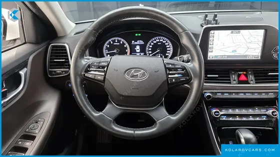 HYUNDAI GRANDEUR 2.4 PREMIUM