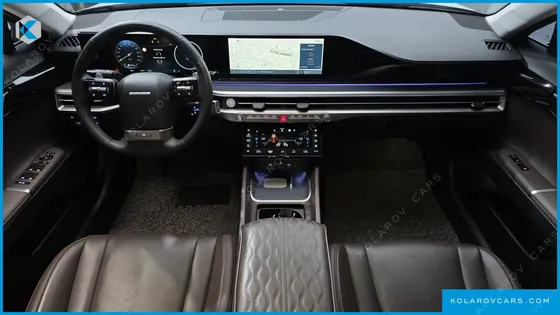 HYUNDAI GRANDEUR PREMIUM
