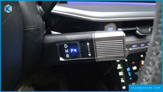 HYUNDAI GRANDEUR PREMIUM