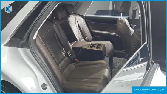 HYUNDAI GRANDEUR PREMIUM