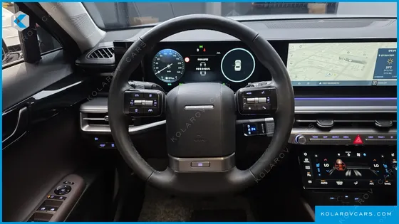 HYUNDAI GRANDEUR PREMIUM