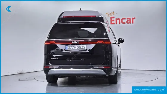 KIA CARNIVAL GASOLINE 7-SEATER HI-LIMOUSINE