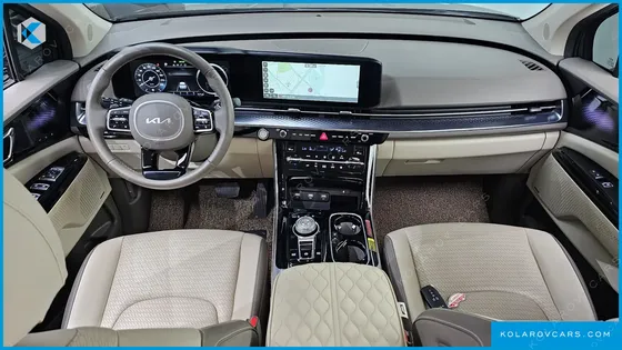 KIA CARNIVAL GASOLINE 7-SEATER HI-LIMOUSINE