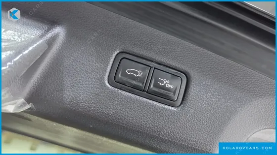 KIA CARNIVAL DIESEL 7-SEATER NOBLESSE