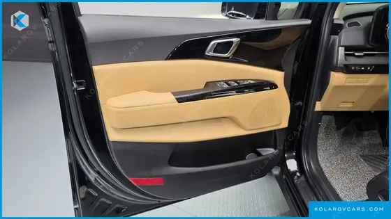 KIA CARNIVAL DIESEL 7-SEATER NOBLESSE