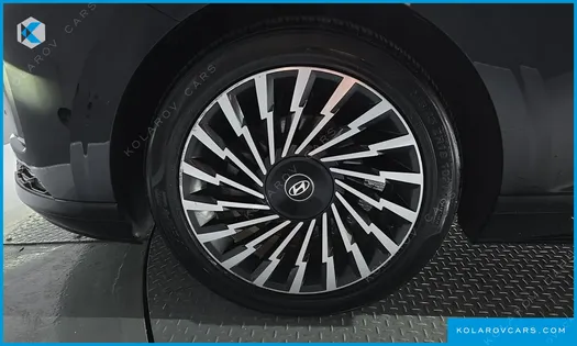 HYUNDAI GRANDEUR CALLIGRAPHY
