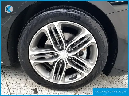 HYUNDAI GRANDEUR 2.4 PREMIUM