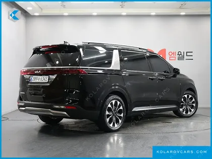 KIA CARNIVAL DIESEL 9-SEATER SIGNATURE
