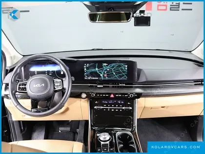 KIA CARNIVAL DIESEL 9-SEATER SIGNATURE