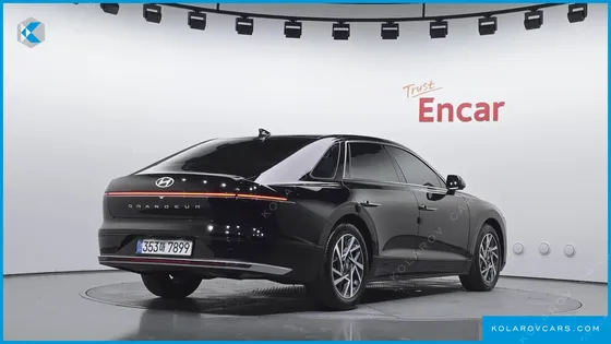 HYUNDAI GRANDEUR 2,5 GASOLINE 2WD