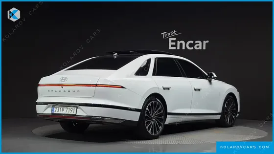 HYUNDAI GRANDEUR CALLIGRAPHY