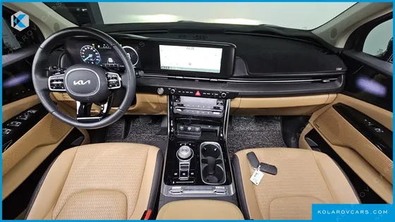 KIA CARNIVAL GASOLINE 9-SEATER SIGNATURE