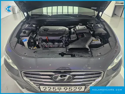 HYUNDAI GRANDEUR 2.4 PREMIUM