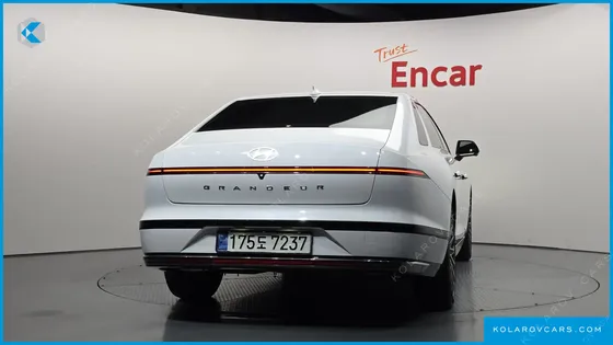 HYUNDAI GRANDEUR 2,5 GASOLINE 2WD