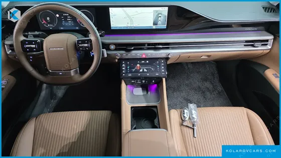 HYUNDAI GRANDEUR 2,5 GASOLINE 2WD