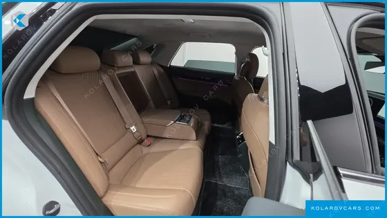 HYUNDAI GRANDEUR 2,5 GASOLINE 2WD