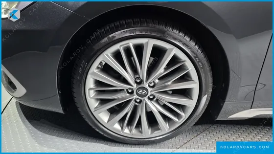 HYUNDAI GRANDEUR 3.0 EXCLUSIVE