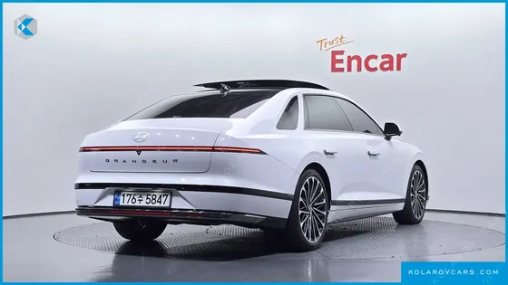 HYUNDAI GRANDEUR 2,5 GASOLINE 2WD