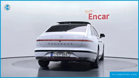 HYUNDAI GRANDEUR 2,5 GASOLINE 2WD