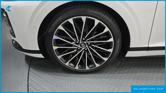HYUNDAI GRANDEUR 2,5 GASOLINE 2WD