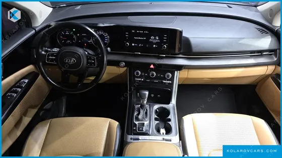 KIA CARNIVAL DIESEL 9-SEATER PRESTIGE