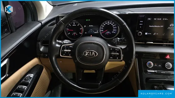 KIA CARNIVAL DIESEL 9-SEATER PRESTIGE