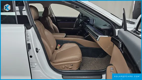 HYUNDAI GRANDEUR 2,5 GASOLINE 2WD