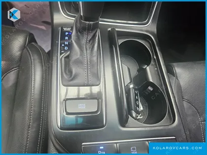 HYUNDAI GRANDEUR 3.0 LPI MODERN (RENTAL CAR)
