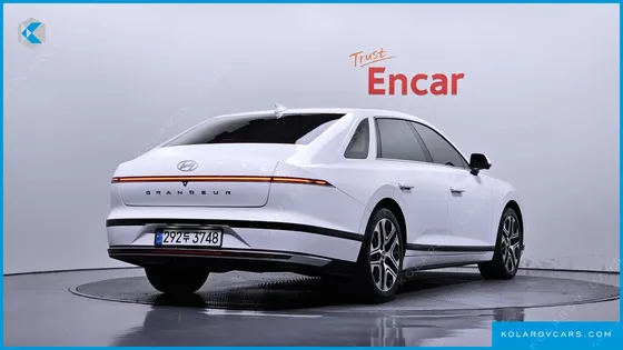 HYUNDAI GRANDEUR 2,5 GASOLINE 2WD