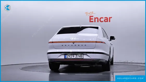 HYUNDAI GRANDEUR 2,5 GASOLINE 2WD