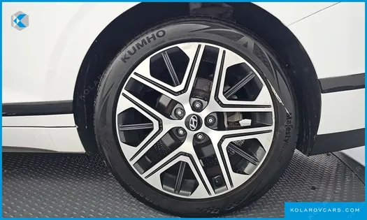 HYUNDAI GRANDEUR 2,5 GASOLINE 2WD