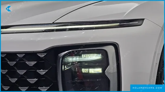 HYUNDAI GRANDEUR 2,5 GASOLINE 2WD