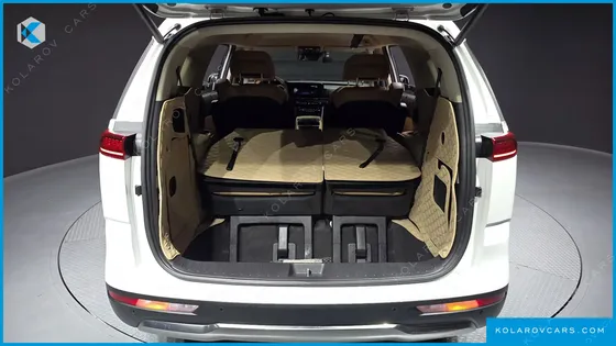 KIA CARNIVAL DIESEL 7-SEATER NOBLESSE