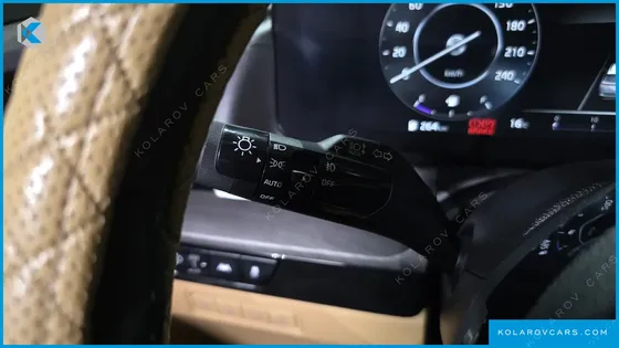 KIA CARNIVAL DIESEL 7-SEATER NOBLESSE