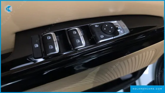 KIA CARNIVAL DIESEL 7-SEATER NOBLESSE