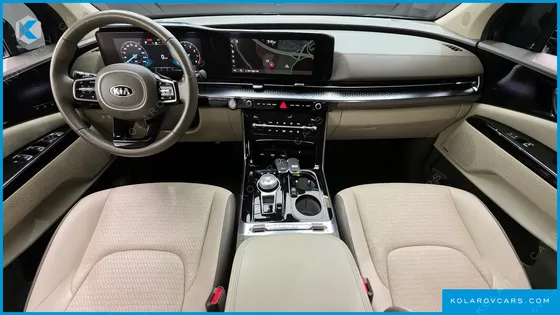 KIA CARNIVAL GASOLINE 9-SEATER HI-LIMOUSINE