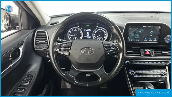 HYUNDAI GRANDEUR 2.4 PREMIUM